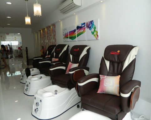 Level 2 Spa Chairs