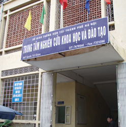 Ph12_CenterHanoi
